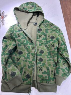 Minecraft  Pixel-Print Kids Zip Hoodie Jacket - Gaming Graphics